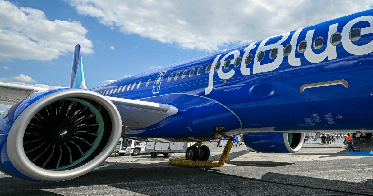 JetBlue to cut more flights, other costs with break-even 2025 'unlikely' due to weaker travel demand