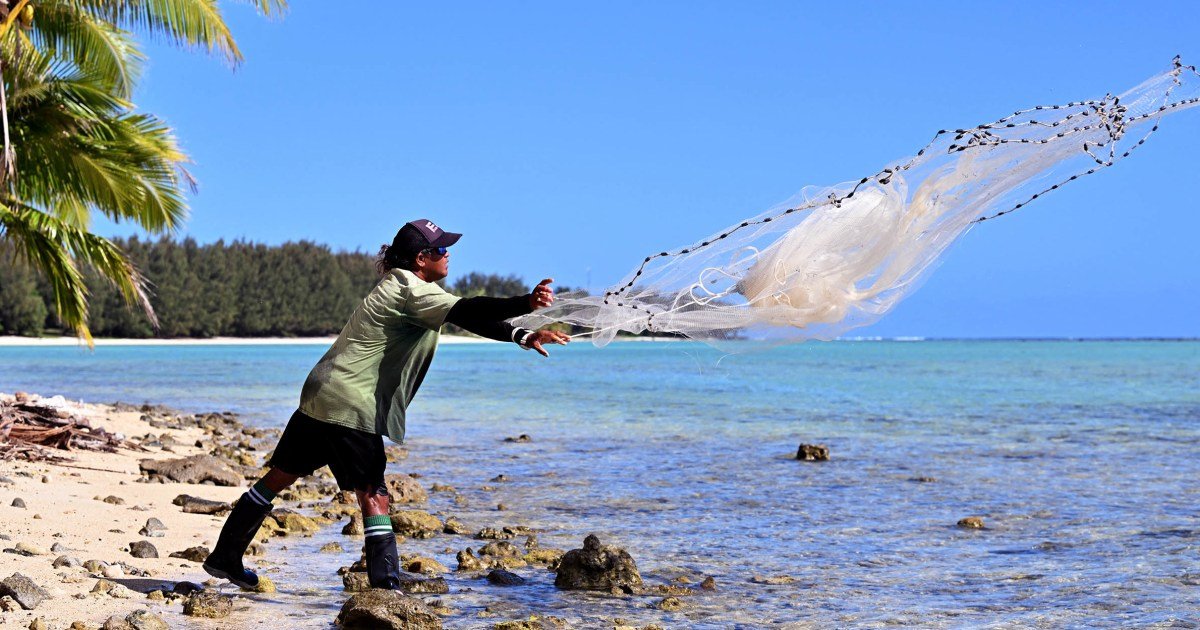 New Zealand halts millions of funds to Cook Islands over its China ties