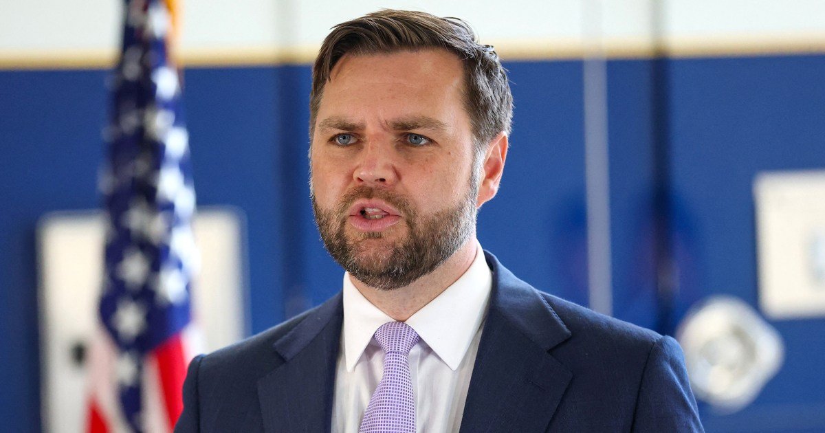 JD Vance refers to Sen. Alex Padilla as 'José Padilla' in remarks blasting Democrats during L.A. visit