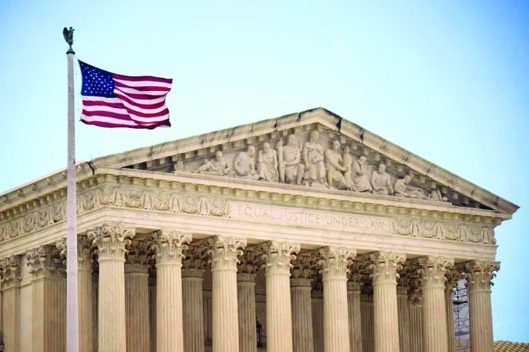 Adult sites must check users' age, US court rules