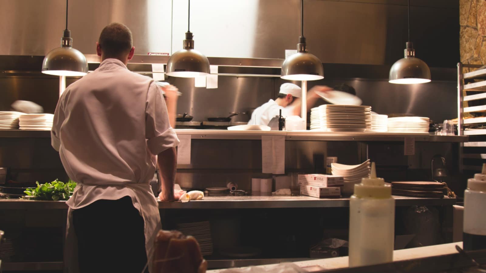 Wearing Two Aprons: Chefs, Fathers, and the Stories That Simmer Between Shifts