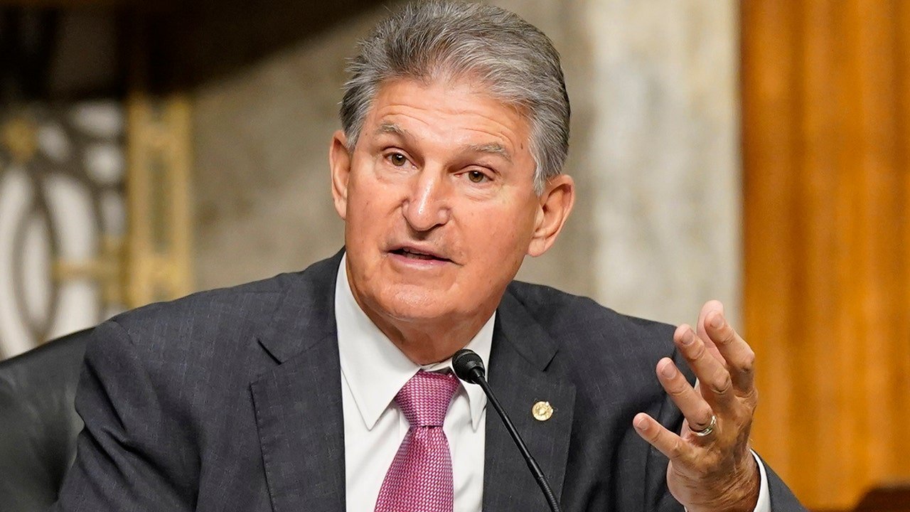 Manchin slams Democrats' 'disgusting' border stance error amid LA riots