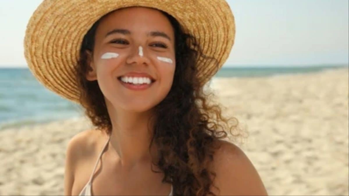 5 No-Fuss Skincare Gifts For People Who Like To Keep It Simple