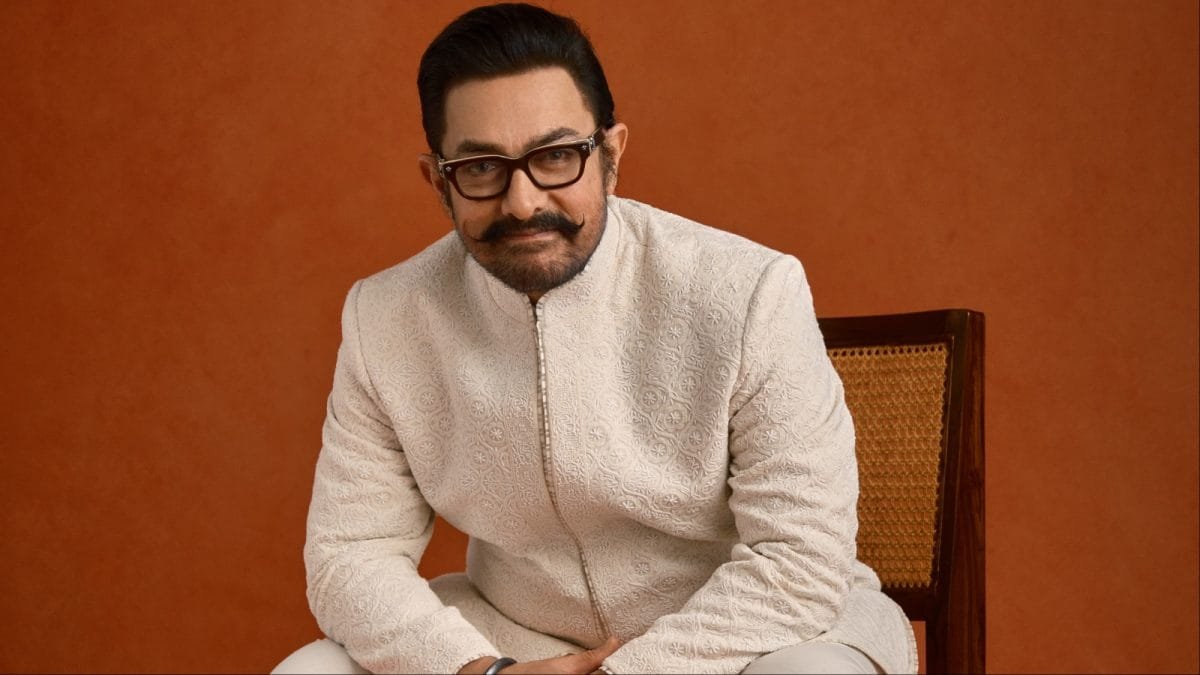 Aamir Khan Finally Ditched The T-Shirt For A Bandhgala At Sitaare Zameen Par Premiere | Lifestyle News