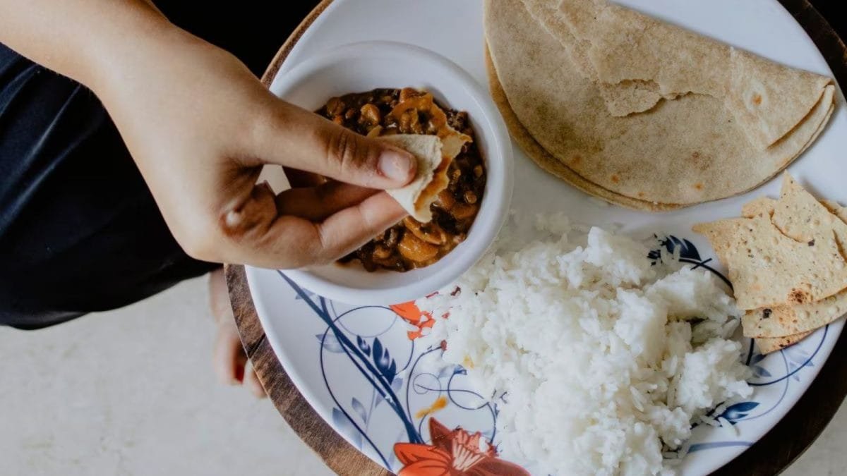 What's Better For Constipation - Roti or Rice? Dietician Clears The Confusion | Lifestyle News