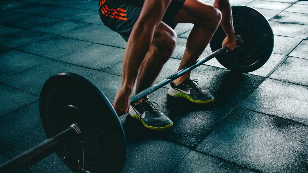 Think Lifting Weights Damages Muscles? Celebrity Fitness Coach Addresses The Myth | Health and Fitness News