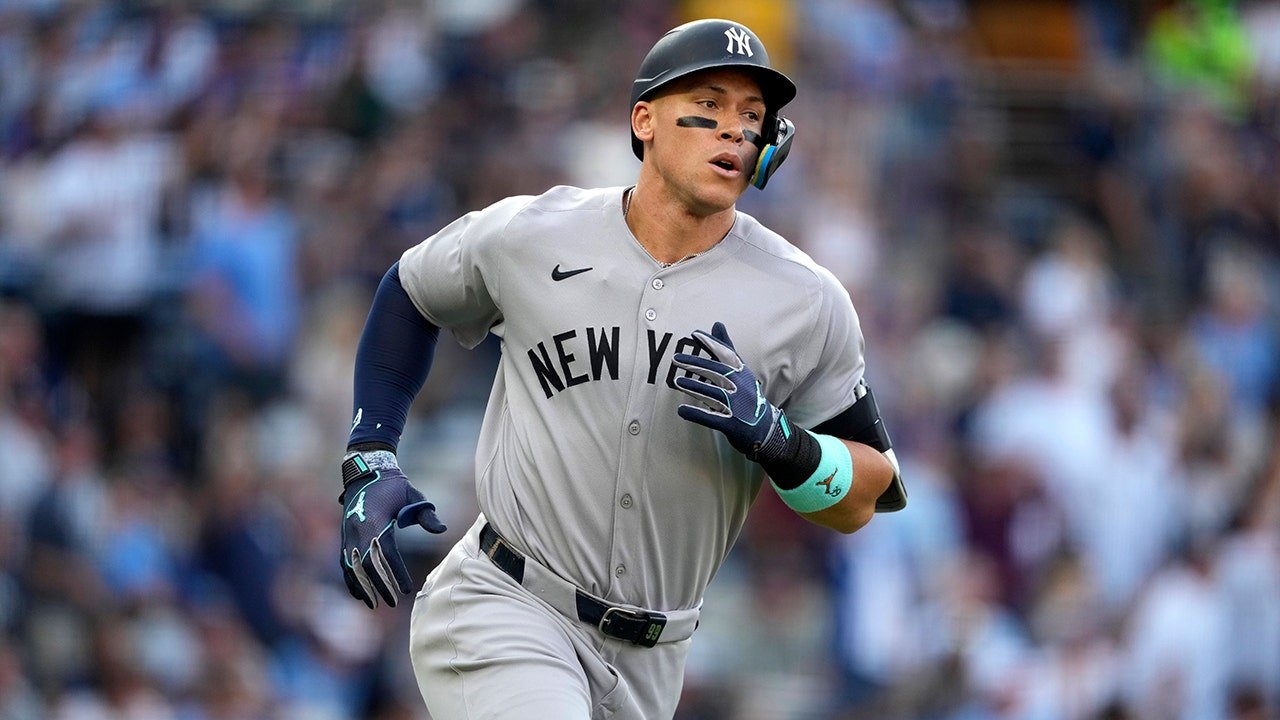 MLB news: Yankees' Aaron Judge nearly blasts home run out of stadium in win