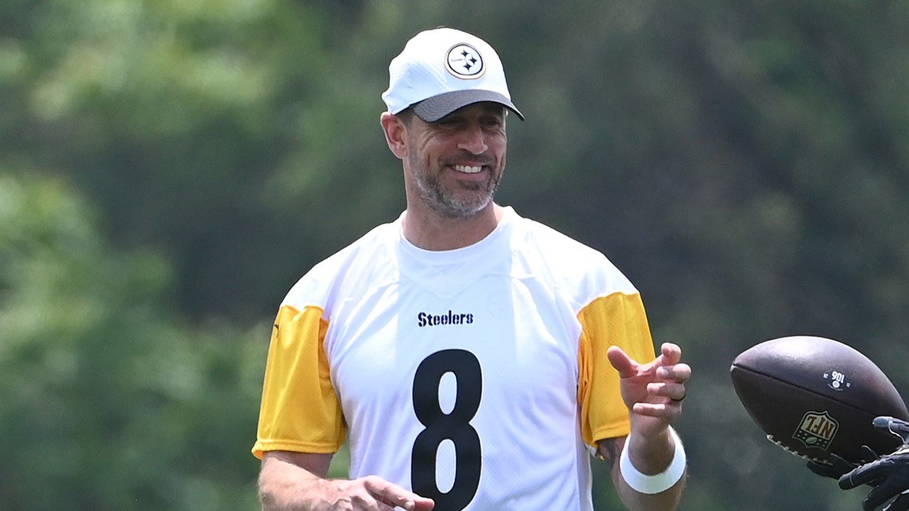 NFL news: Aaron Rodgers says he's been married for months
