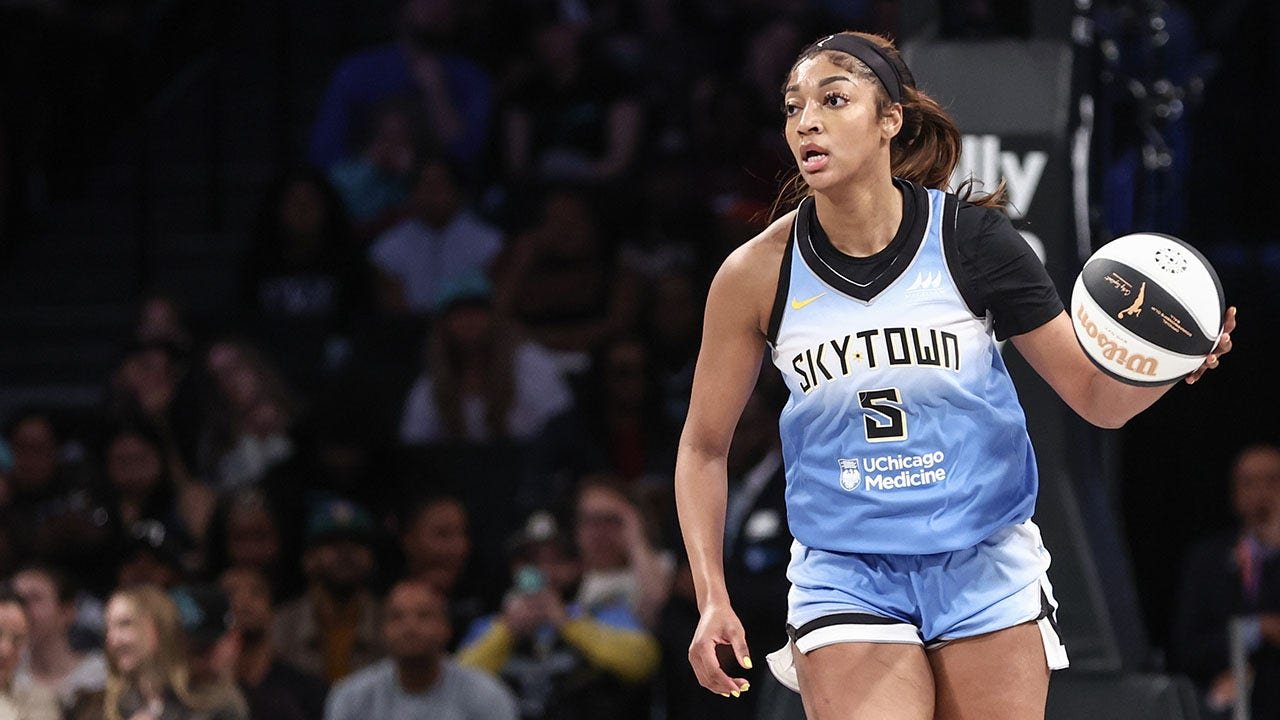 Angel Reese's teammate defends her against online scrutiny after Sky loss