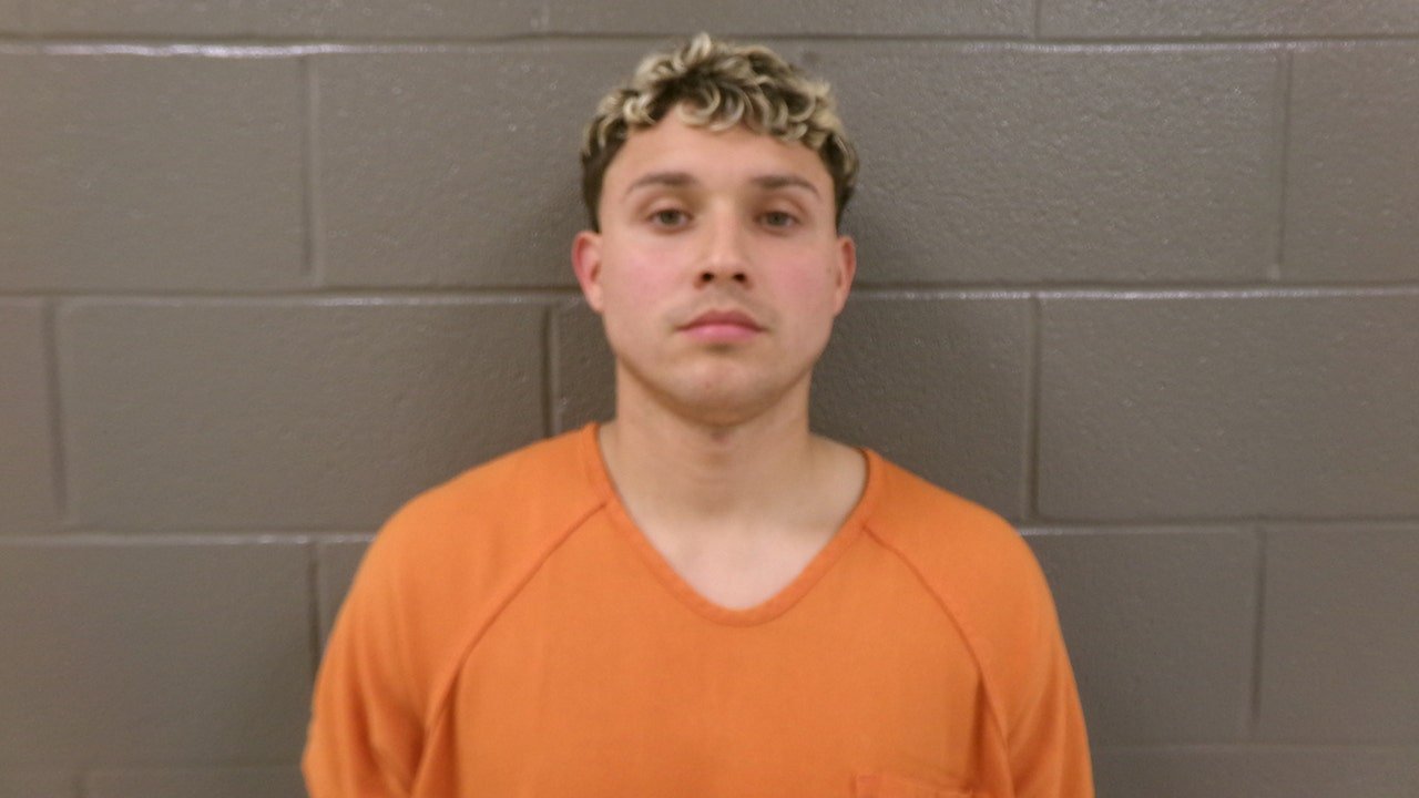 Illegal alien from Venezuela indicted on firearm charges after posing as teen student in Ohio