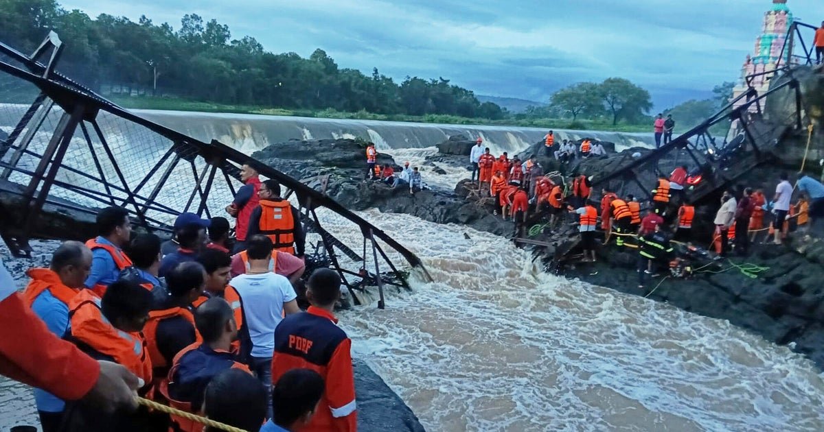 Bridge collapse at popular tourist destination in India kills at least 2 dead, injures 32