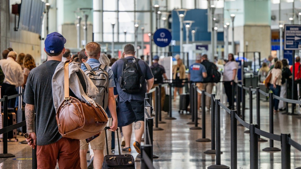 Americans need safety plans at travel hubs after U.S. strikes on Iran: expert