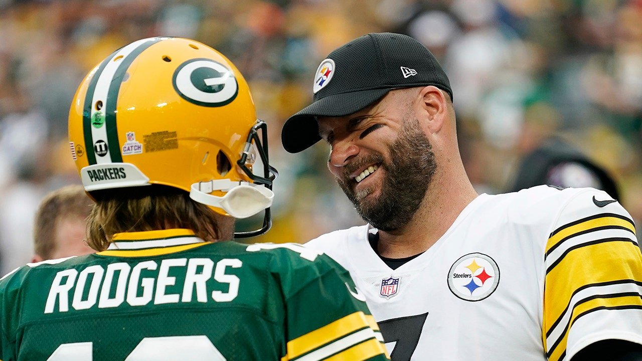 Ben Roethlisberger doubts Aaron Rodgers will play beyond 2025 season