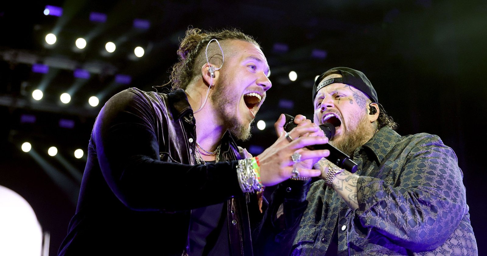 Christian singer sets boundaries after Jelly Roll's viral river phone toss
