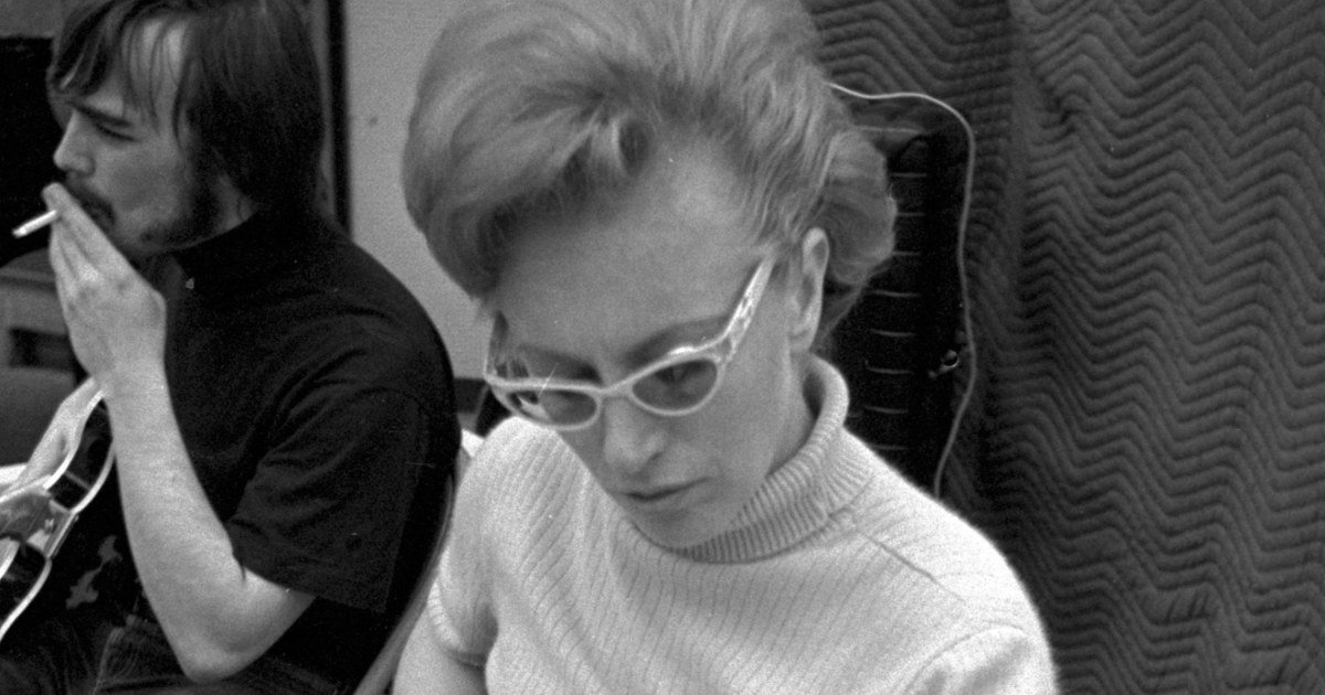 Bassist Carol Kaye says she’s declining Rock Hall of Fame induction — permanently