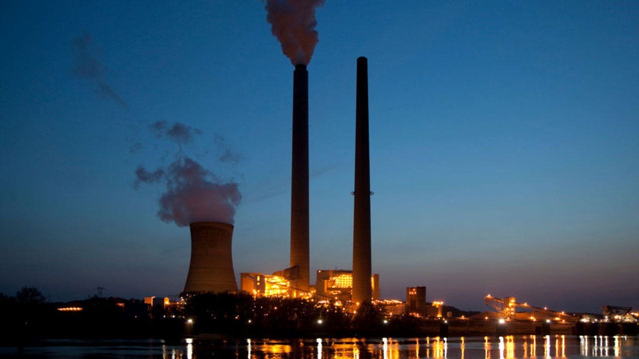 House committee to revive National Coal Council amid Iran tensions