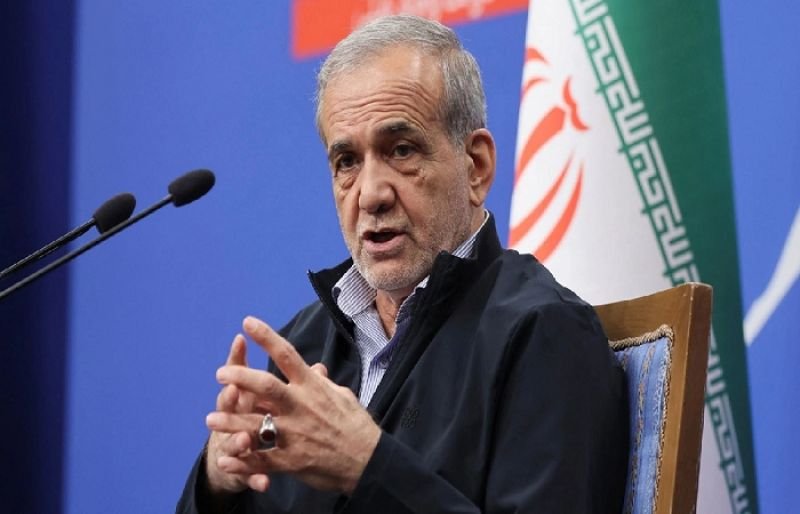 Iranian Lawmakers Express Gratitude to Pakistan, Chant 'Allahu Akbar'
