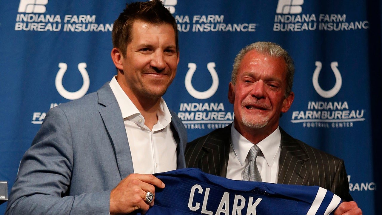 Dallas Clark reflects on Colts owner Jim Irsay's impact after funeral