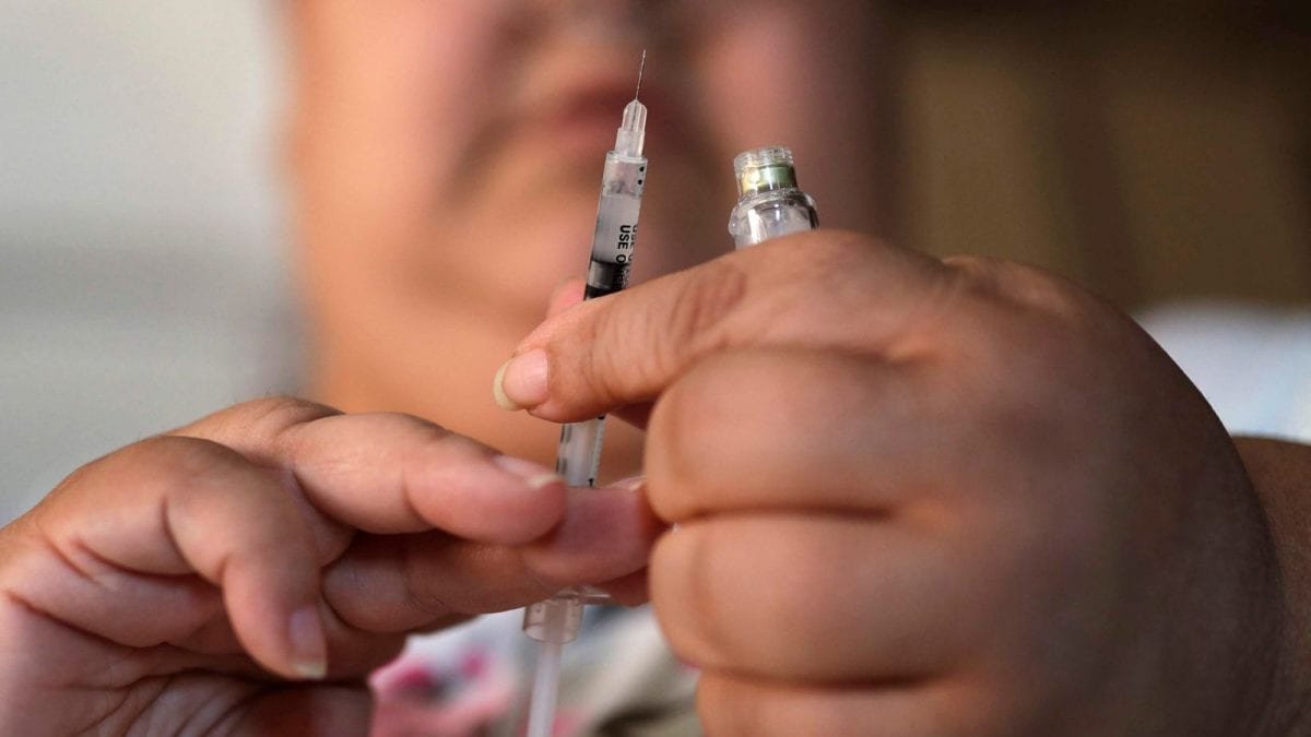 Does Diabetes Spread Through Blood? Here's What Doctors Say | Lifestyle News