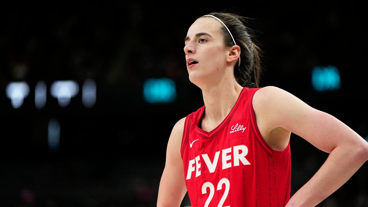 Caitlin Clark continues shooting slump in Fever loss to Aces