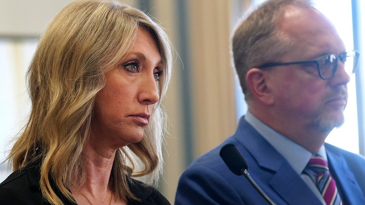 Married Ohio administrator sentenced for sexual battery of 17-year-old student