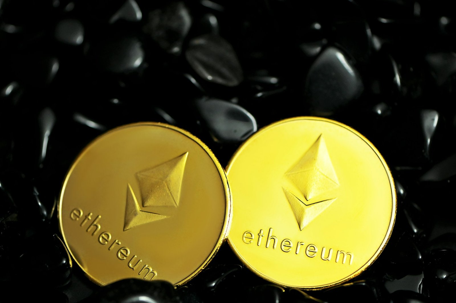 Ethereum Reclaims $2,500 In Squeeze-Driven Rally