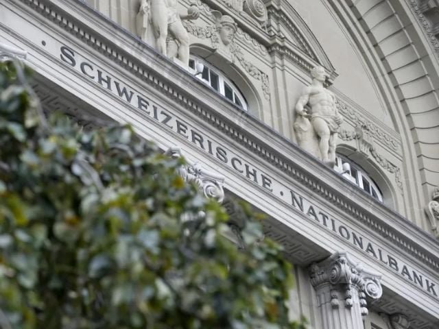 Swiss National Bank slashes interest rate to 0% as inflation turns negative
