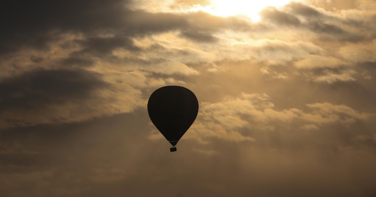 Hot air balloon catches fire and falls in Brazil, killing at least 8 people