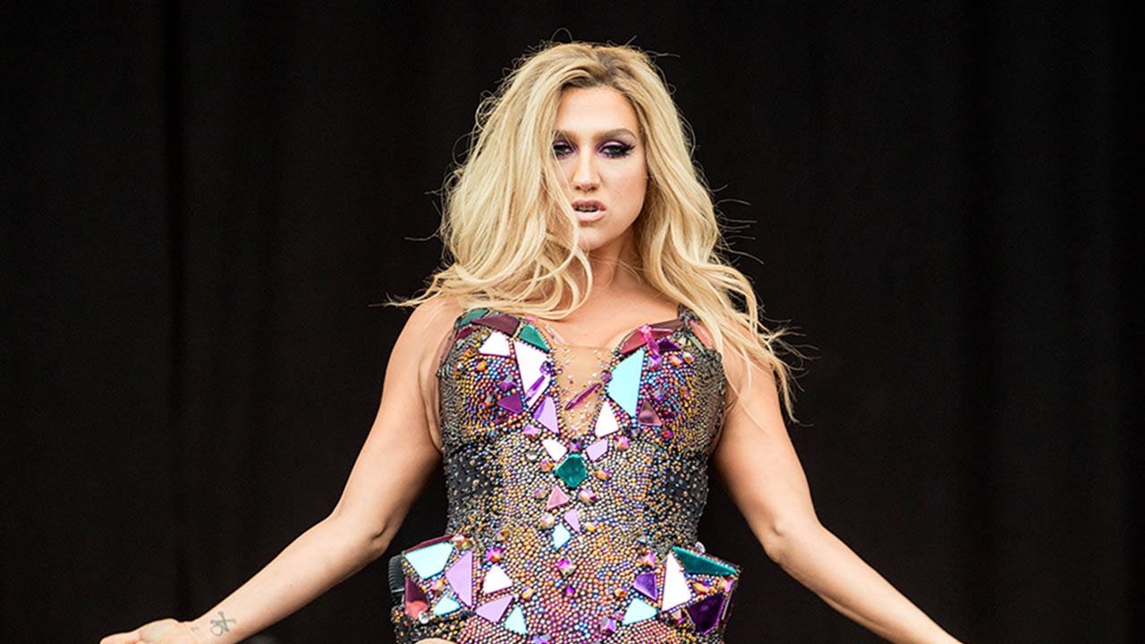 Kesha replaces AI-generated 'Delusional' cover art after fan backlash