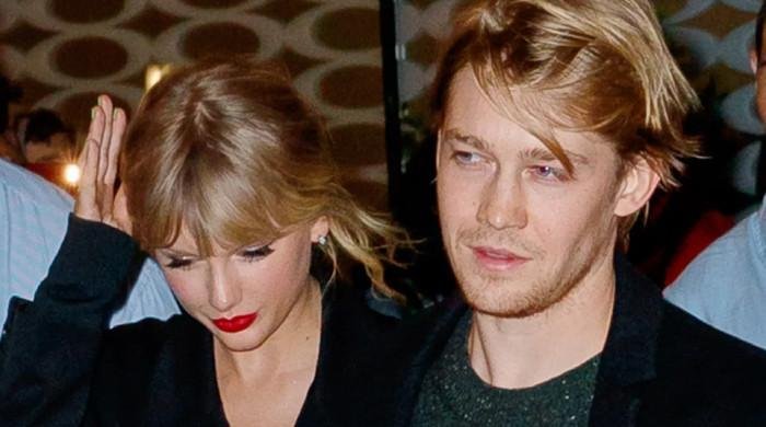 Did Taylor Swift’s ex Joe Alwyn react to her masters deal?