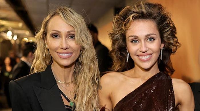 Miley Cyrus’ mom Tish offers rare scoop into her daughters’ relationships