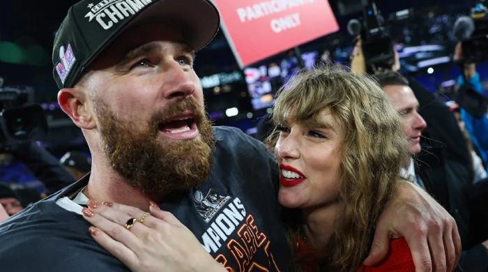 Travis Kelce reveals special date night activity with Taylor Swift