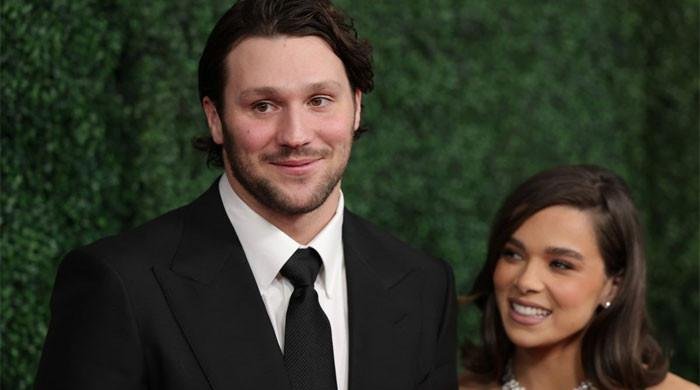 Hailee Steinfeld marries Josh Allen in California wedding