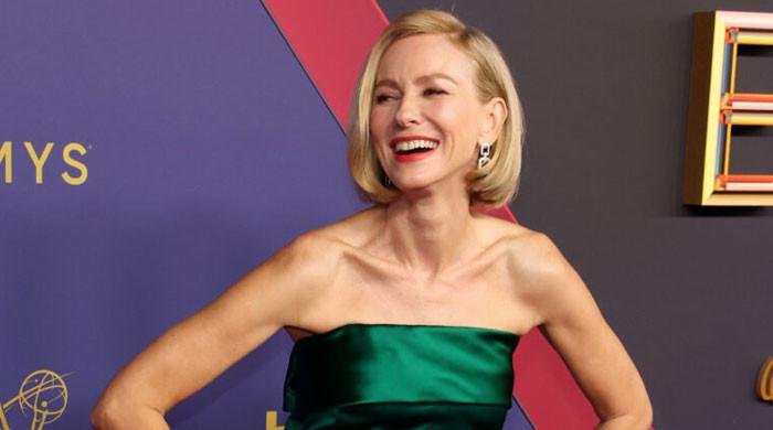 Naomi Watts reacts to her kids' surprising height