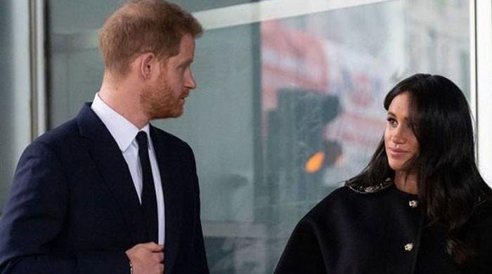Prince Harry, Meghan Markle's ‘cringeworthy'antics become national headline