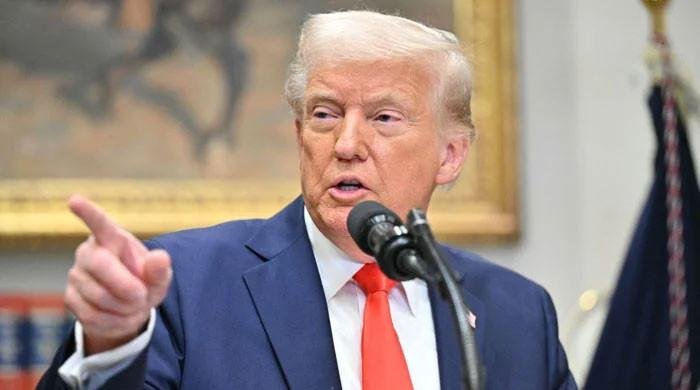 Trump reiterates offer to mediate Kashmir dispute between Pakistan and India