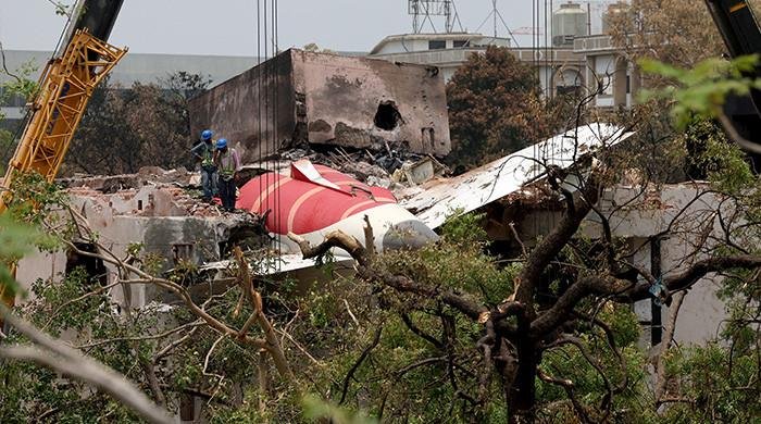 India plane crash death toll rises to 279: police source
