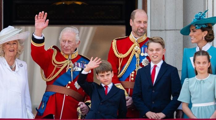 King Charles makes major move amid ongoing rift with Prince Harry