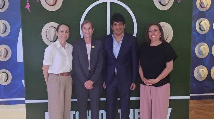Pakistan Football Federation president discusses women's football growth with Fifa officials