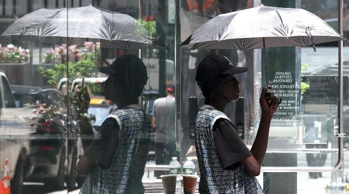 US hit by first extreme heat wave of the year