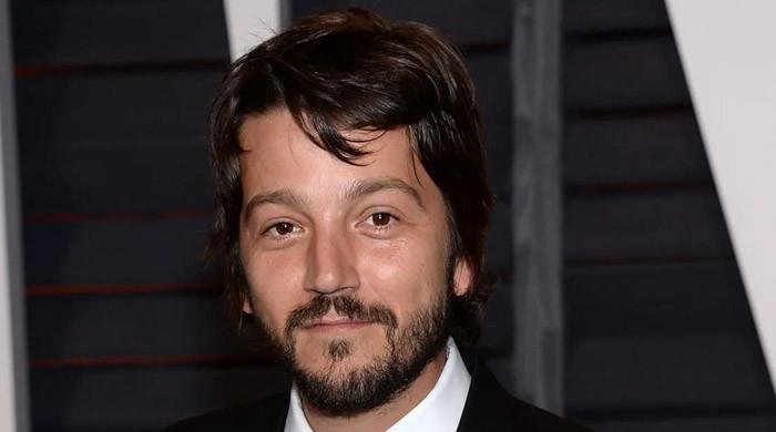 Diego Luna makes strong speech on 'late night show'