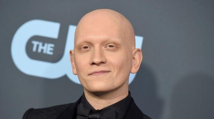 Anthony Carrigan reveals what he endured to be Metamorpho in 'Superman'
