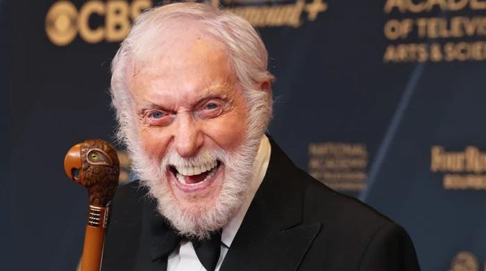 Dick Van Dyke wife breaks silence over skipping comedy event