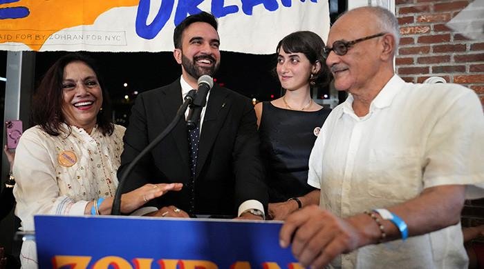 New York mayoral candidate Mamdani defends campaign despite Democratic unease