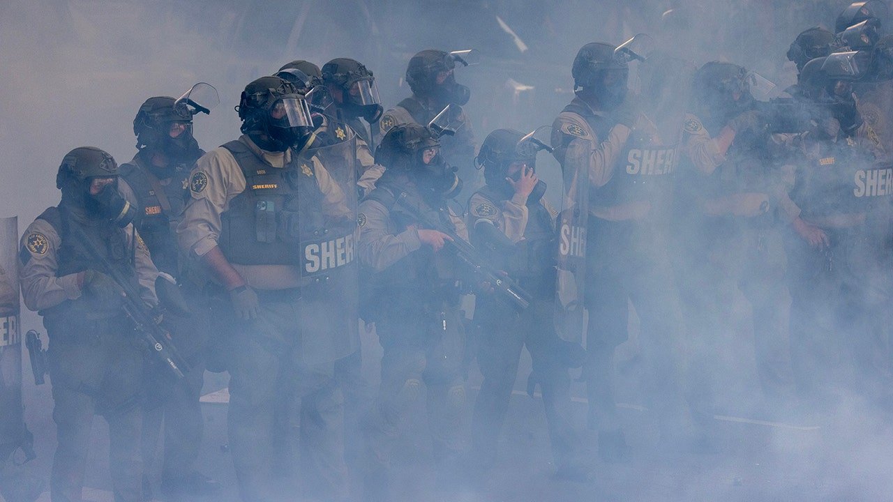 Feds foil alleged plan to use fireworks against police at Los Angeles protests