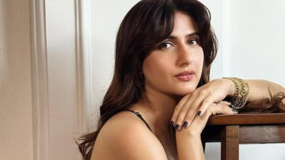 How To Handle Epilepsy? Fatima Sana Shaikh's Mid-Flight Seizure Sparks Discussion | Lifestyle News
