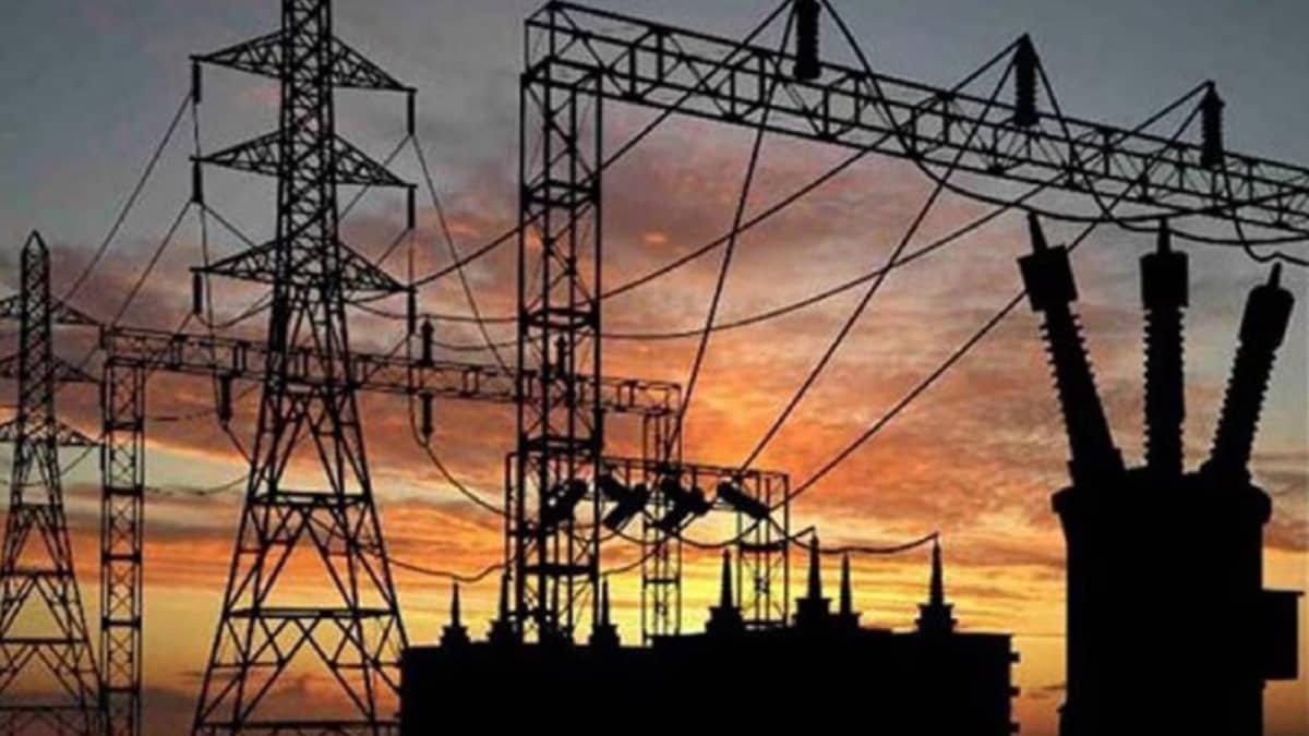 Reliance Power Soars 11%, Up 174% In A Year – Will The Rally Sustain?