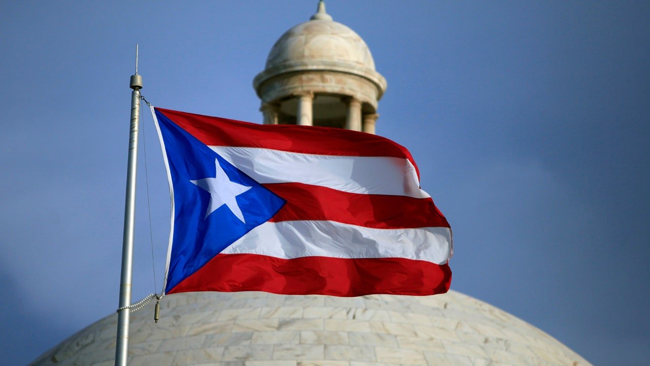 Puerto Rico Supreme Court allows nonbinary gender marker X on birth certificates