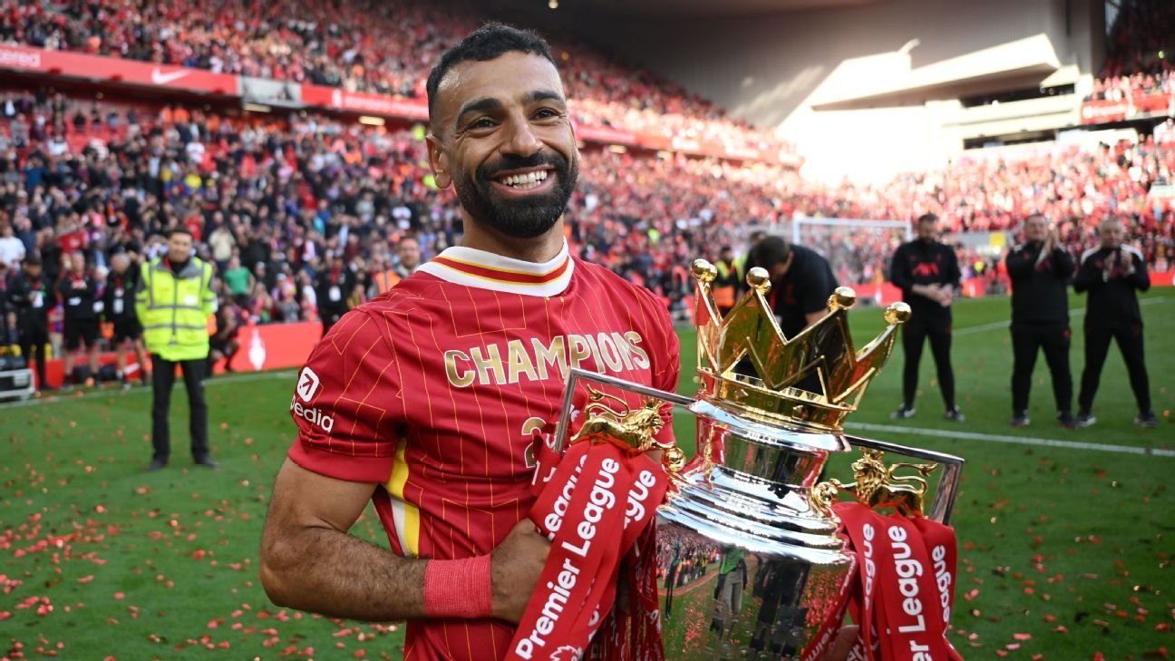 Mohamed Salah, Bruno Fernandes up for PFA Player award