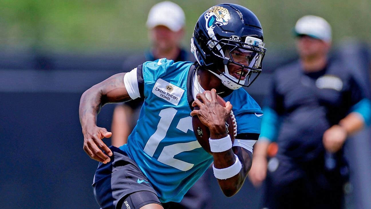 Travis Hunter signs 4-year, $46.65M deal with Jaguars
